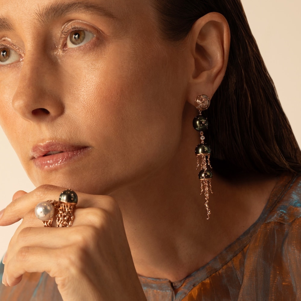 18k rose gold jellyfish tahitian pearl quartz diamons drop earring bestiary collection by Bibi van der Velden Tiny Gods