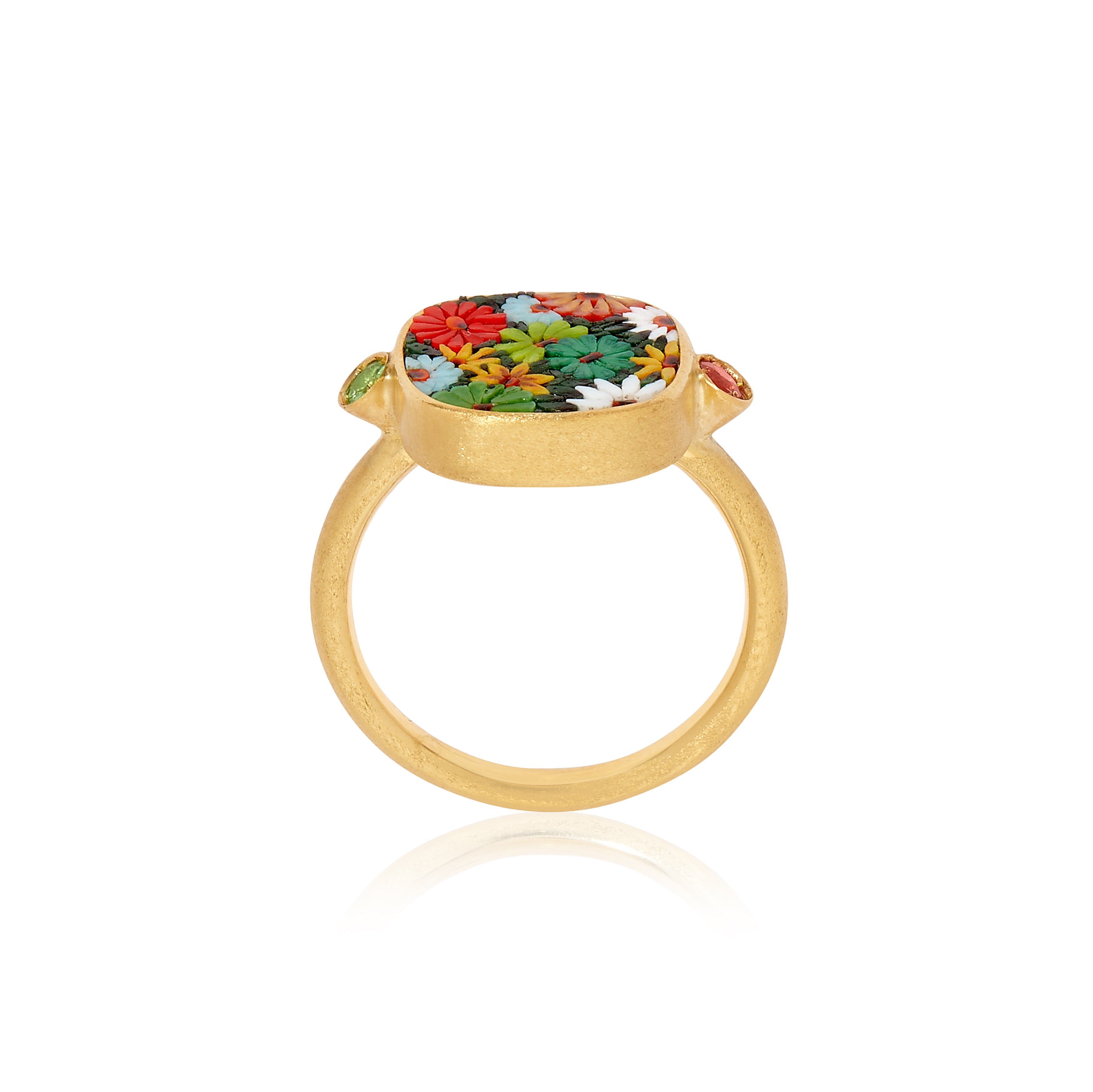 18k yellow gold fez flower square ring by Le Sibille Tiny Gods