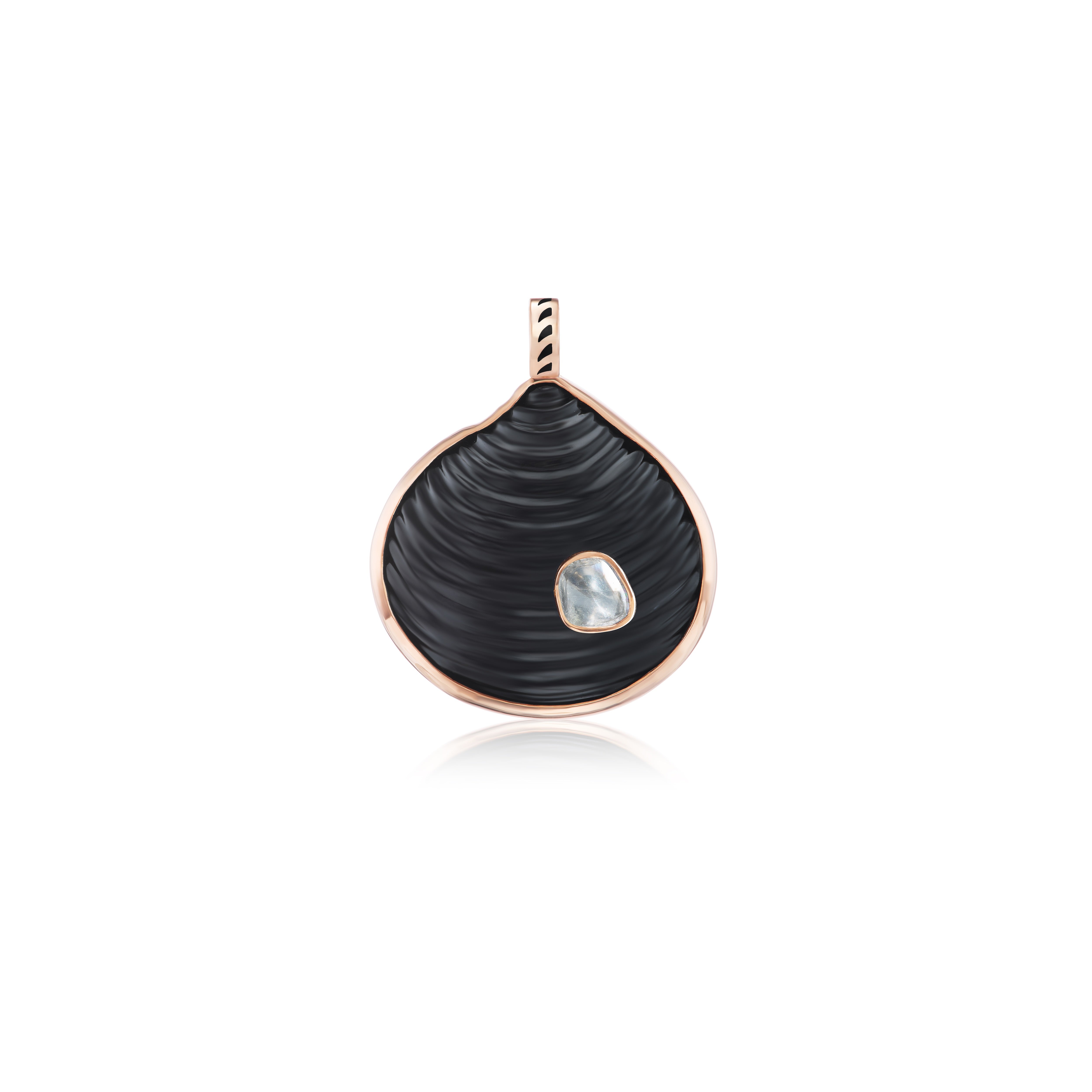 18k rose gold dezso Sara Beltran onyx venus shell diamond charm pendant tiny gods
