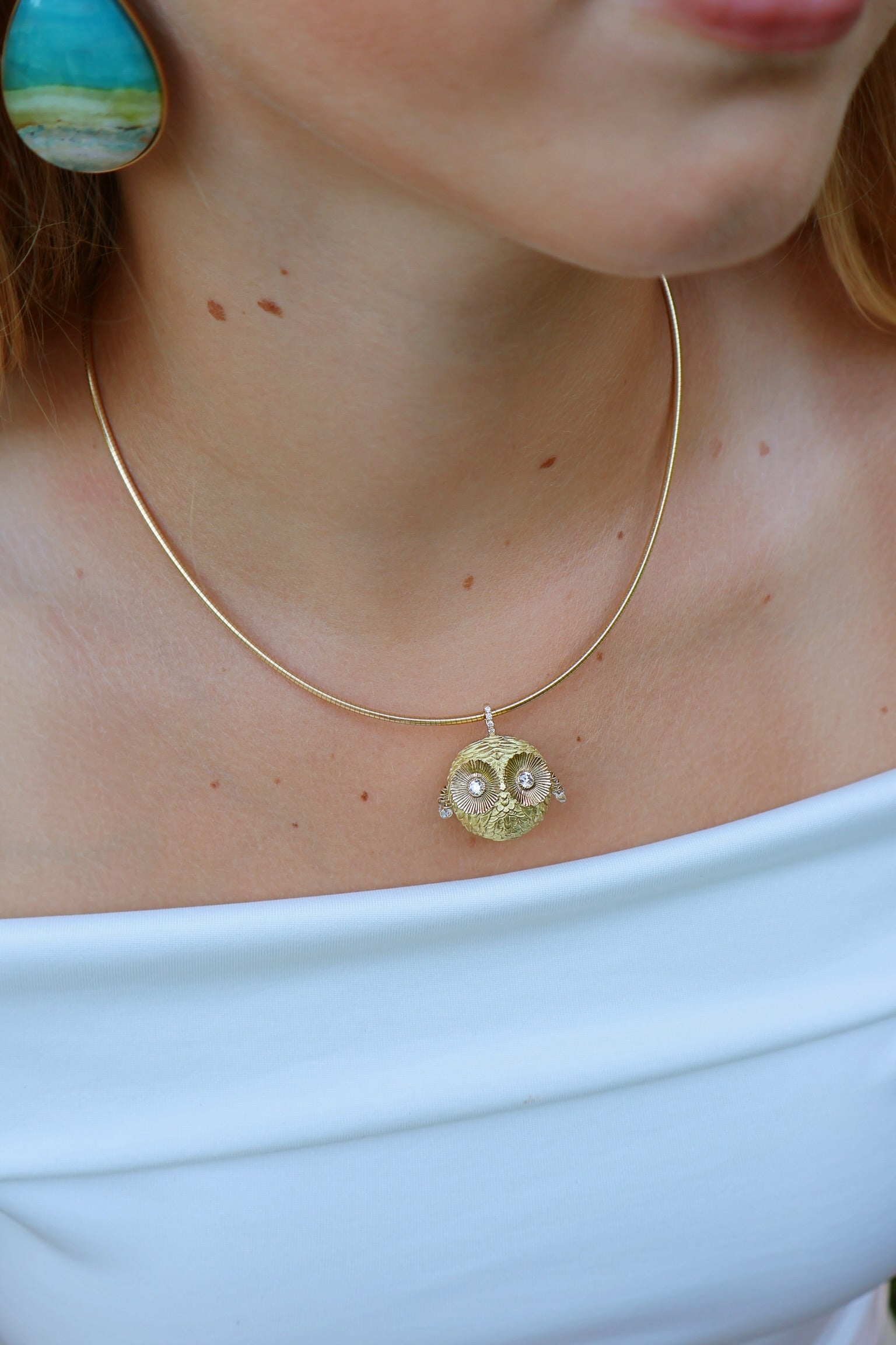 18k yellow gold cl chouette owl diamond pendant by Salome Rico Tiny Gods