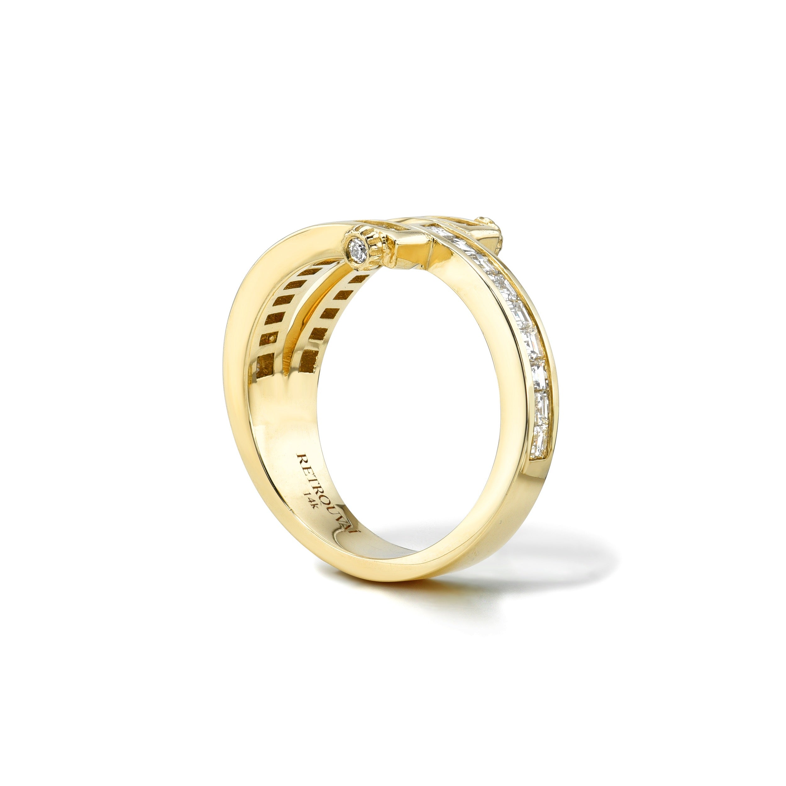 14k yellow gold carre cut diamond magna ring Retrouvai Tiny Gods