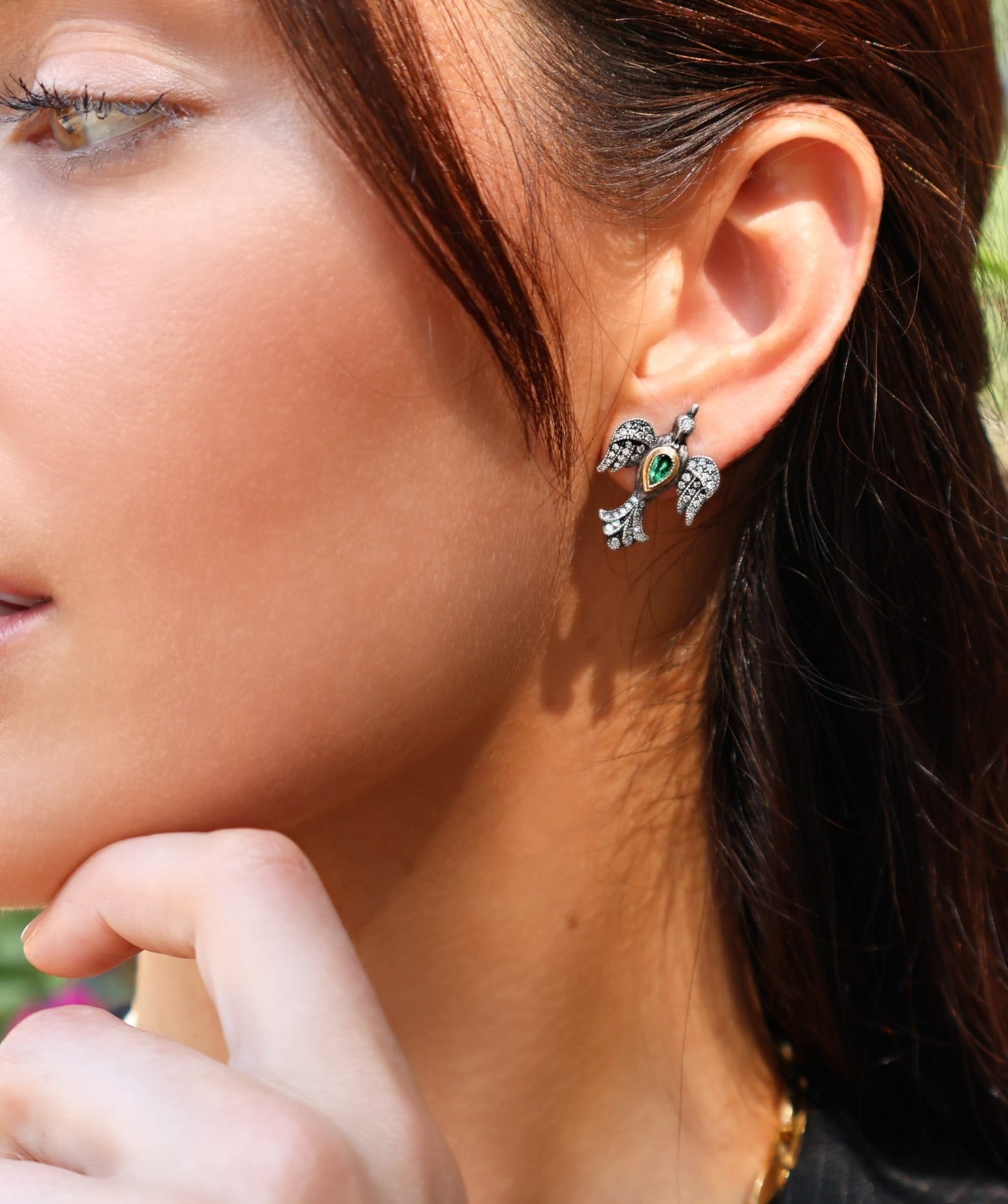 arman Sarkisyan 18k yellow gold bird earrings emerald and diamonds tiny gods