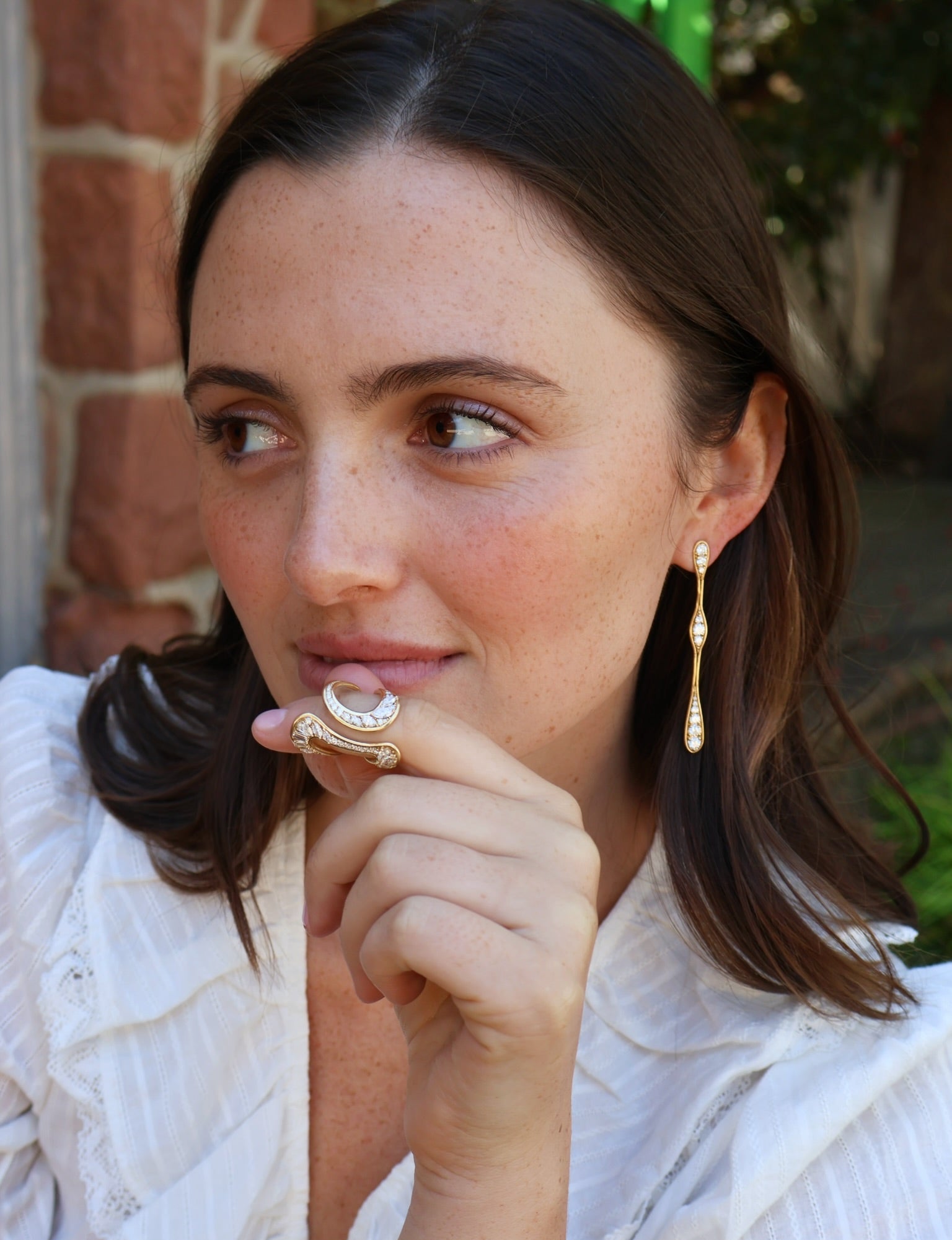 18k yellow gold diamond fluid gold drop earrings by Fernando Jorge Tiny Gods