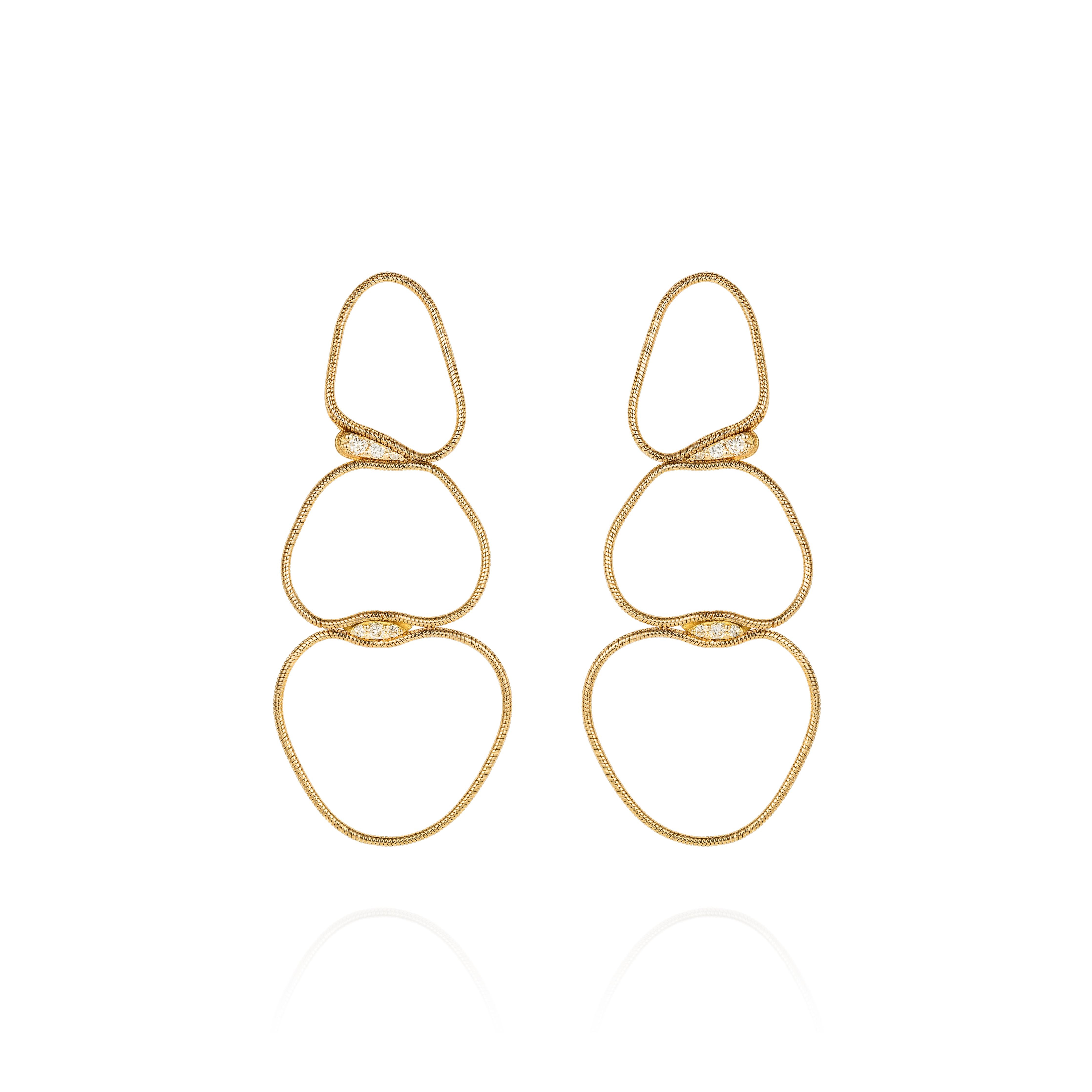 18k yellow gold fluid diamonds medium chain earrings by Fernando Jorge Tiny Gods