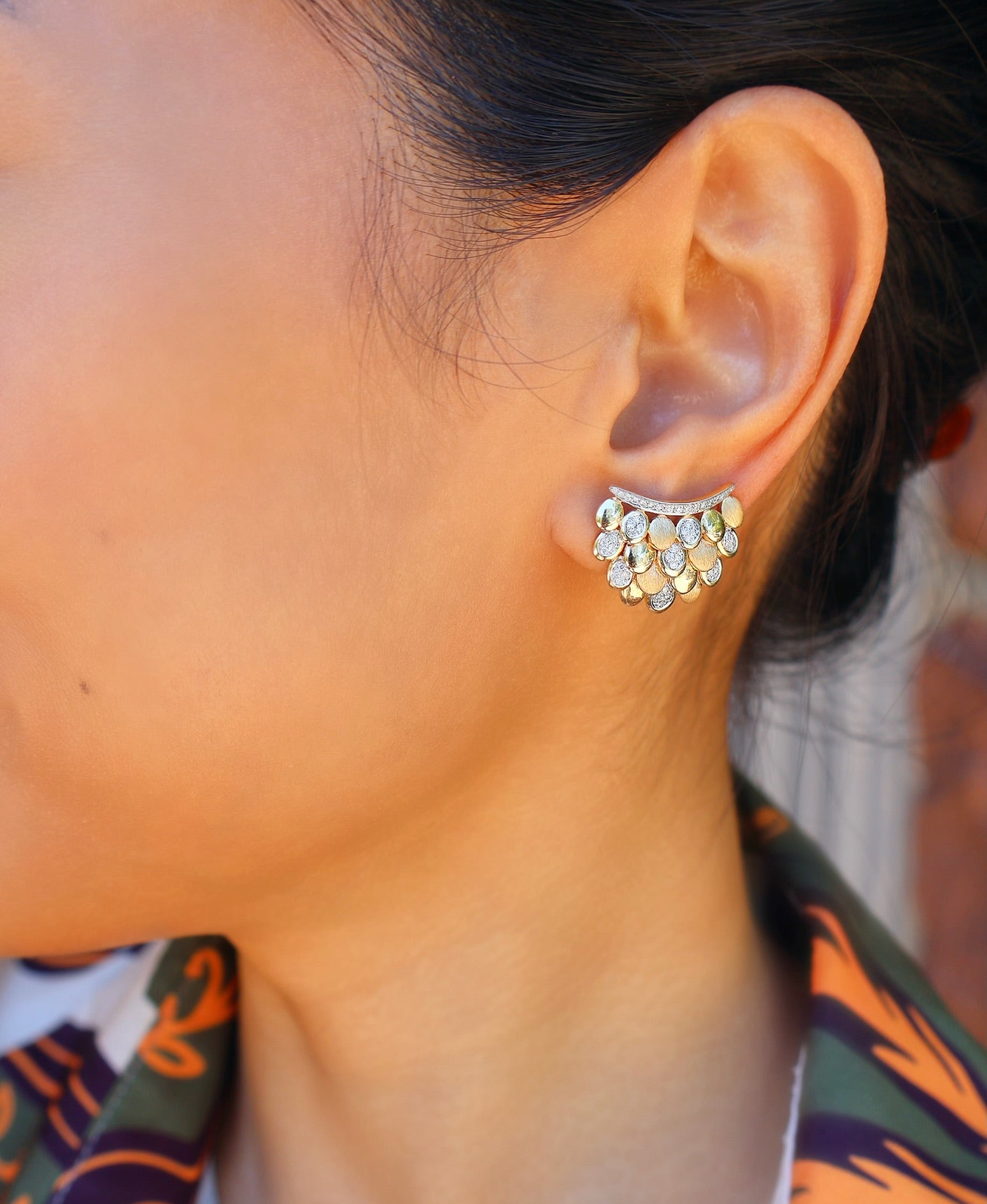 gold and diamond blossom earrings rainbowk tiny gods