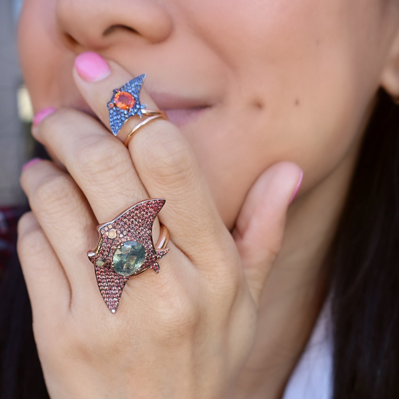 18k rose gold blue and orange sapphire baby manta ray pinky midi ring by Daniela Villegas Tiny Gods