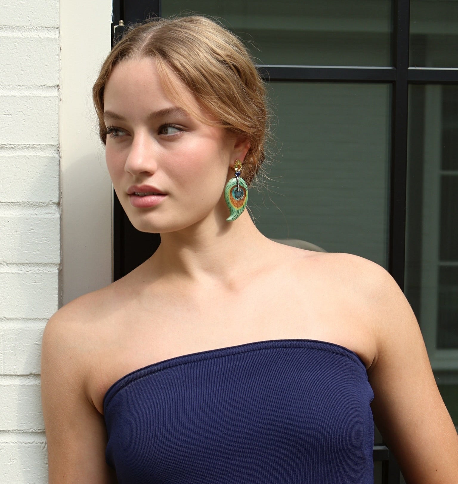 yellow gold abalone inlay peacock feather maquetry earrings silvia furmanovich tiny gods