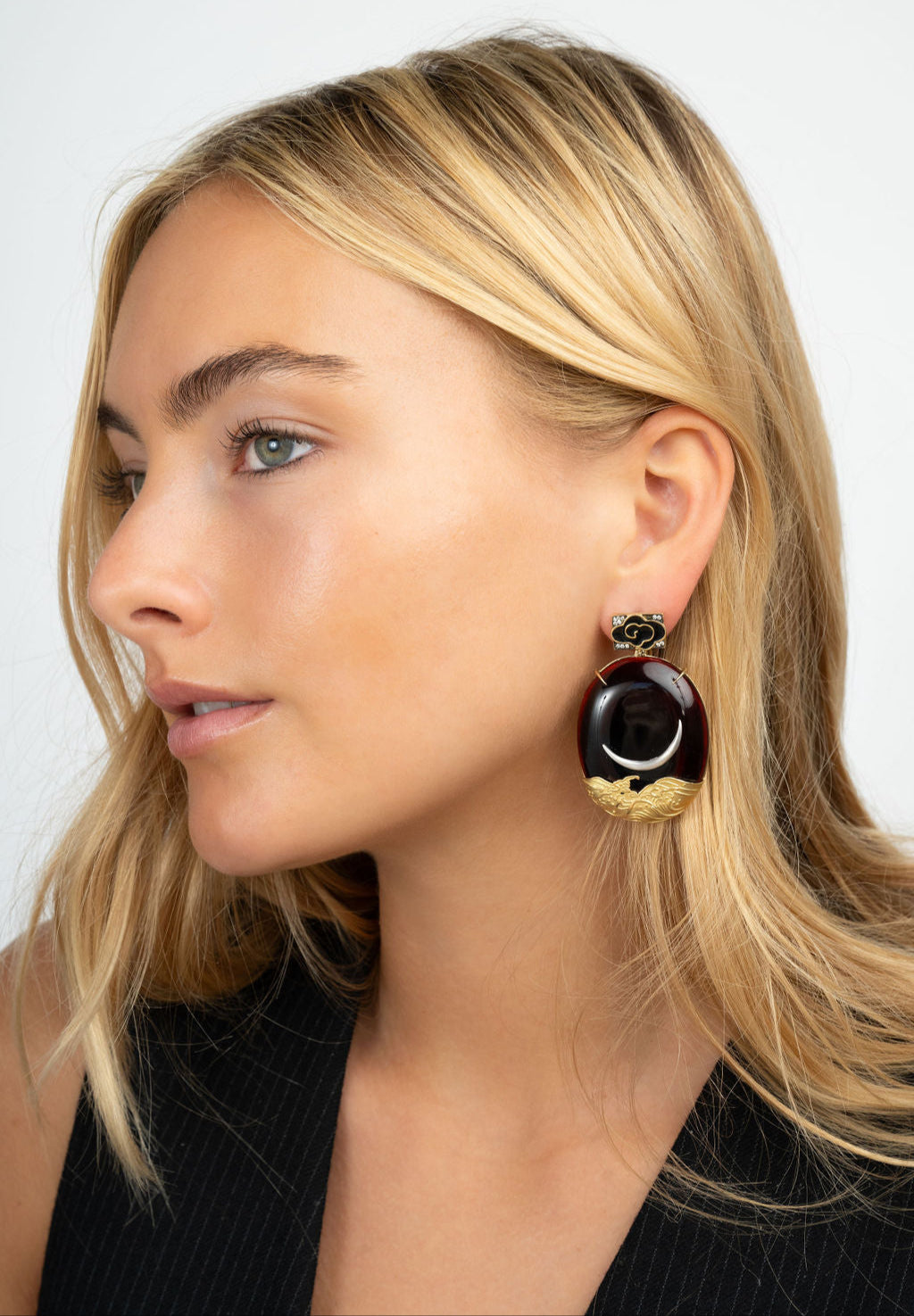 18k yellow gold black enamel cloud red lacquer oval shaped earrings with silver crescent moons and golden waves by Silvia Furmanovich Tiny Gods
