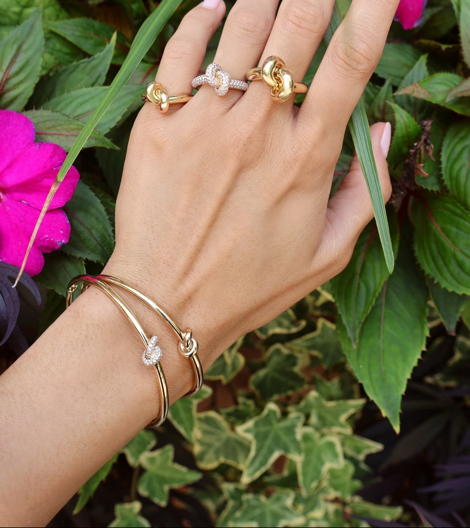 18k yellow gold legacy knot bangle bracelet by Engelbert Tiny Gods
