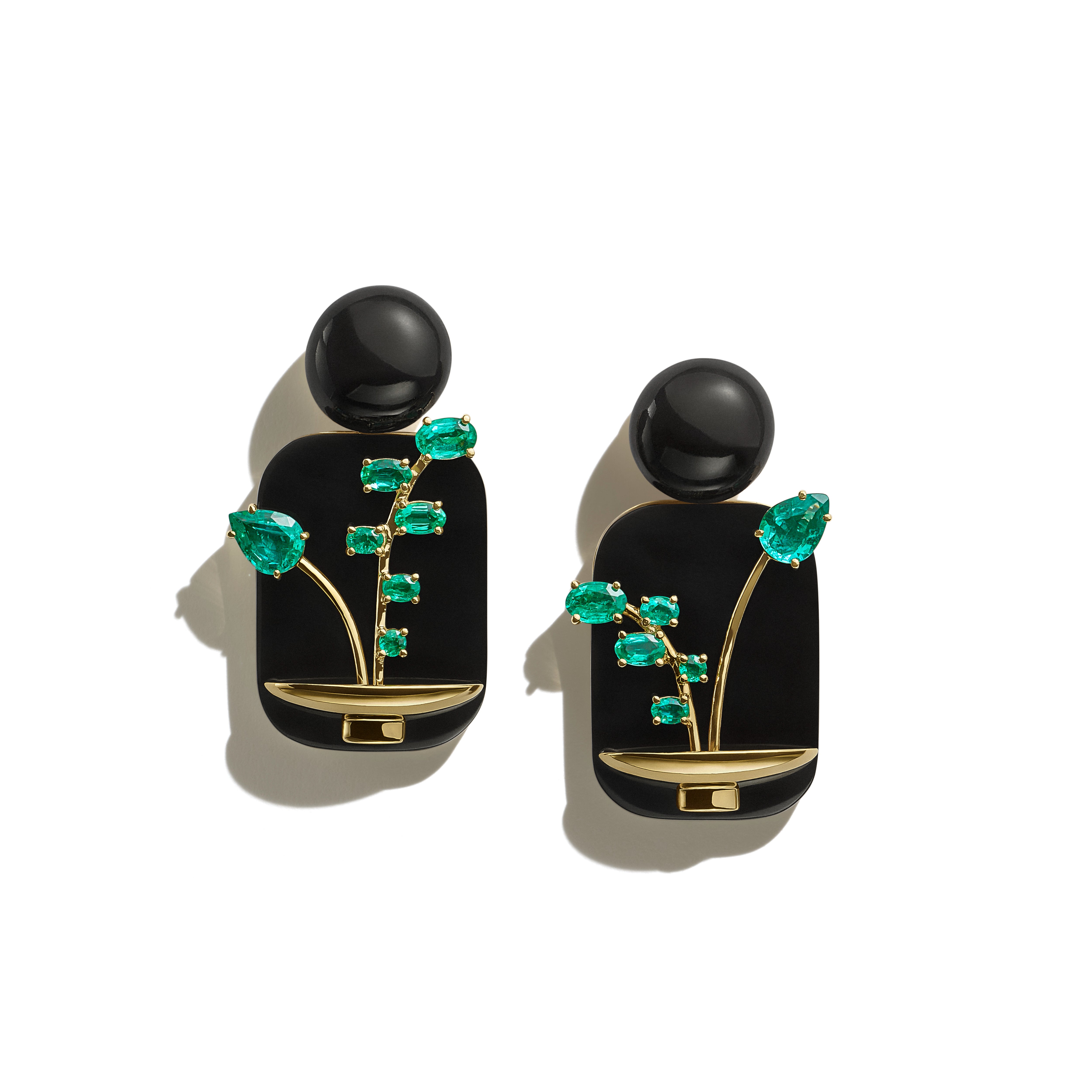 yellow gold onyx ikebana emerald flower earrings sauer tiny gods