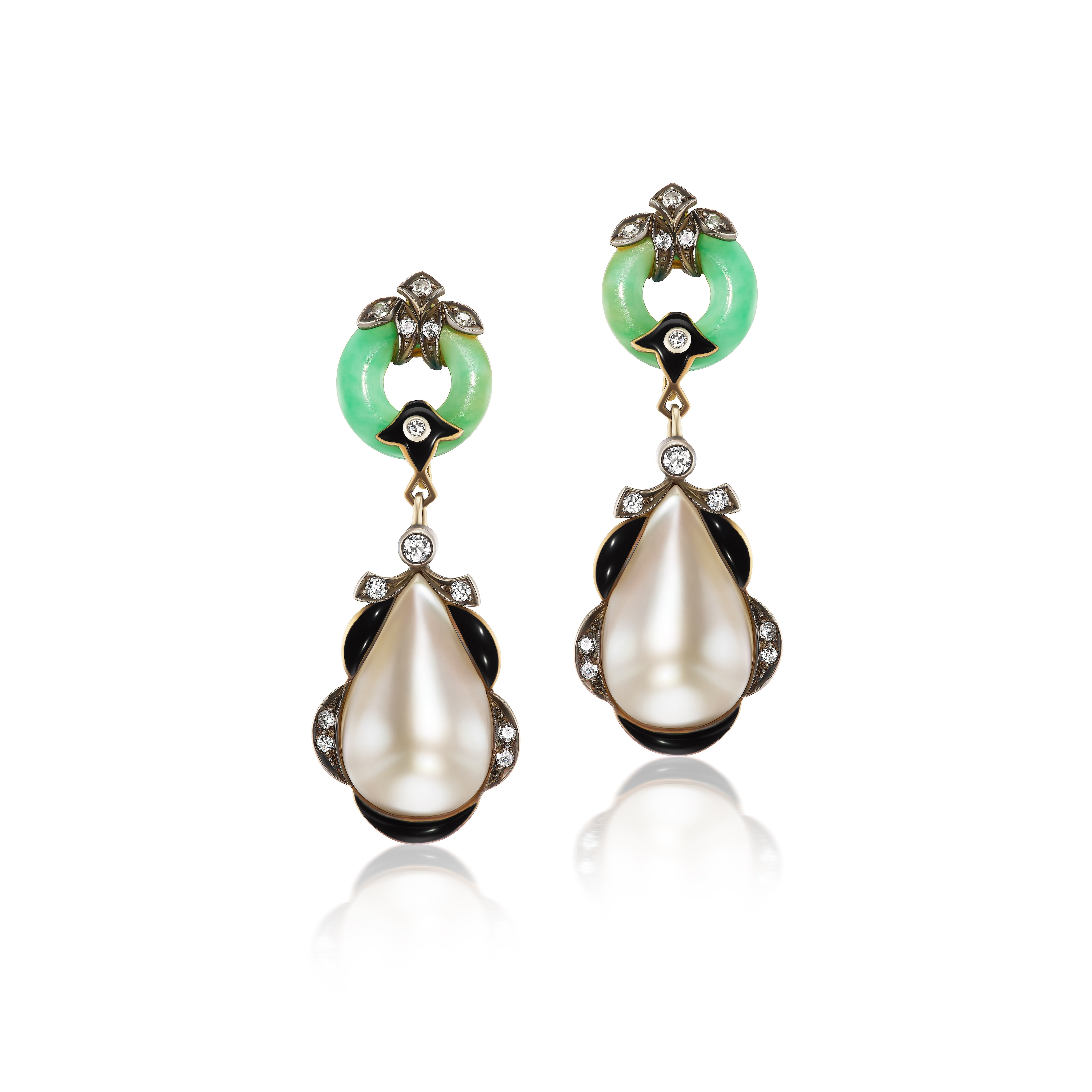 18k yellow gold round jade pearl diamond vintage drop earrings by Tiny Gods