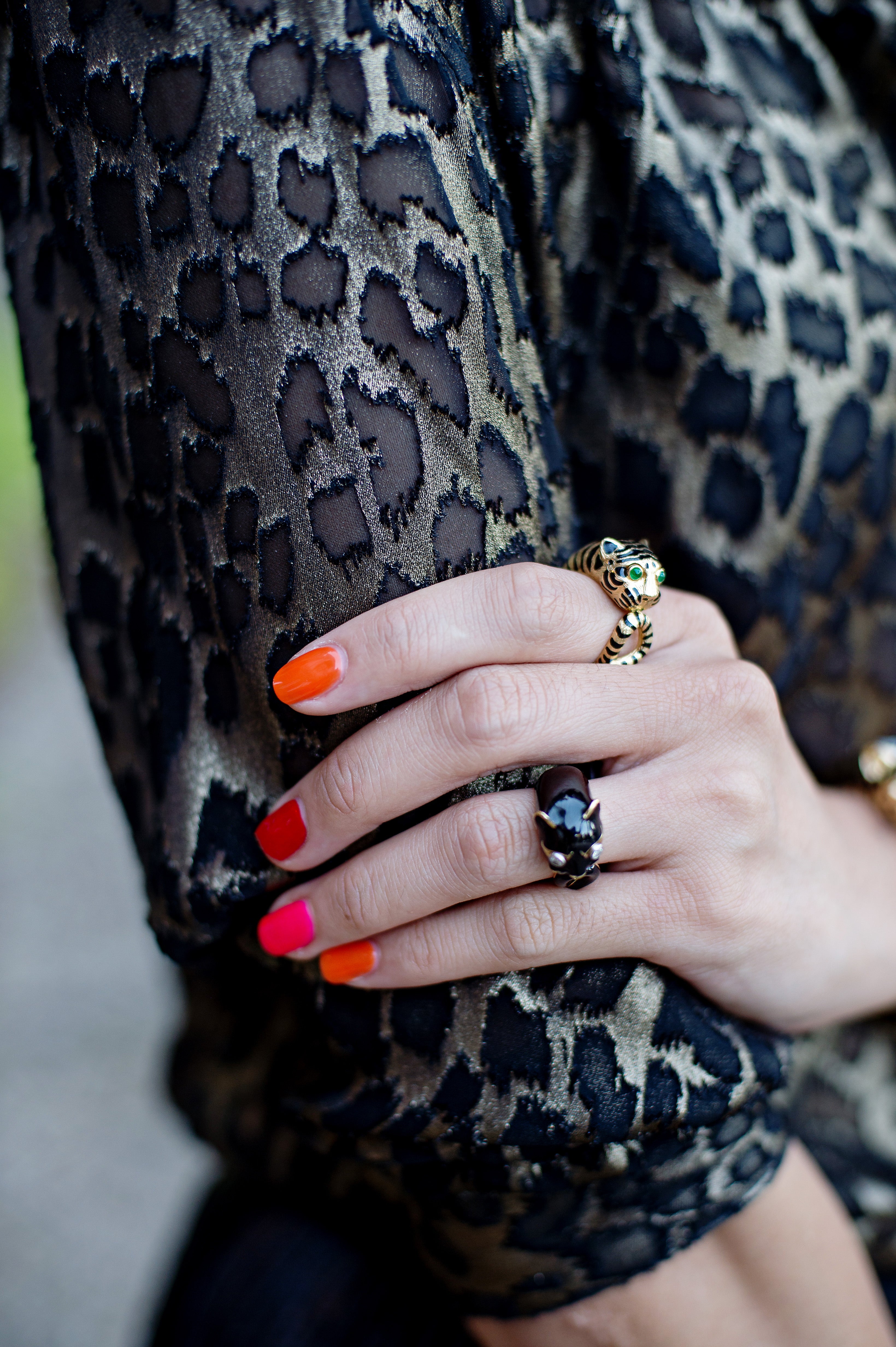 18k yellow gold and platinum cat ring by David Webb Tiny Gods