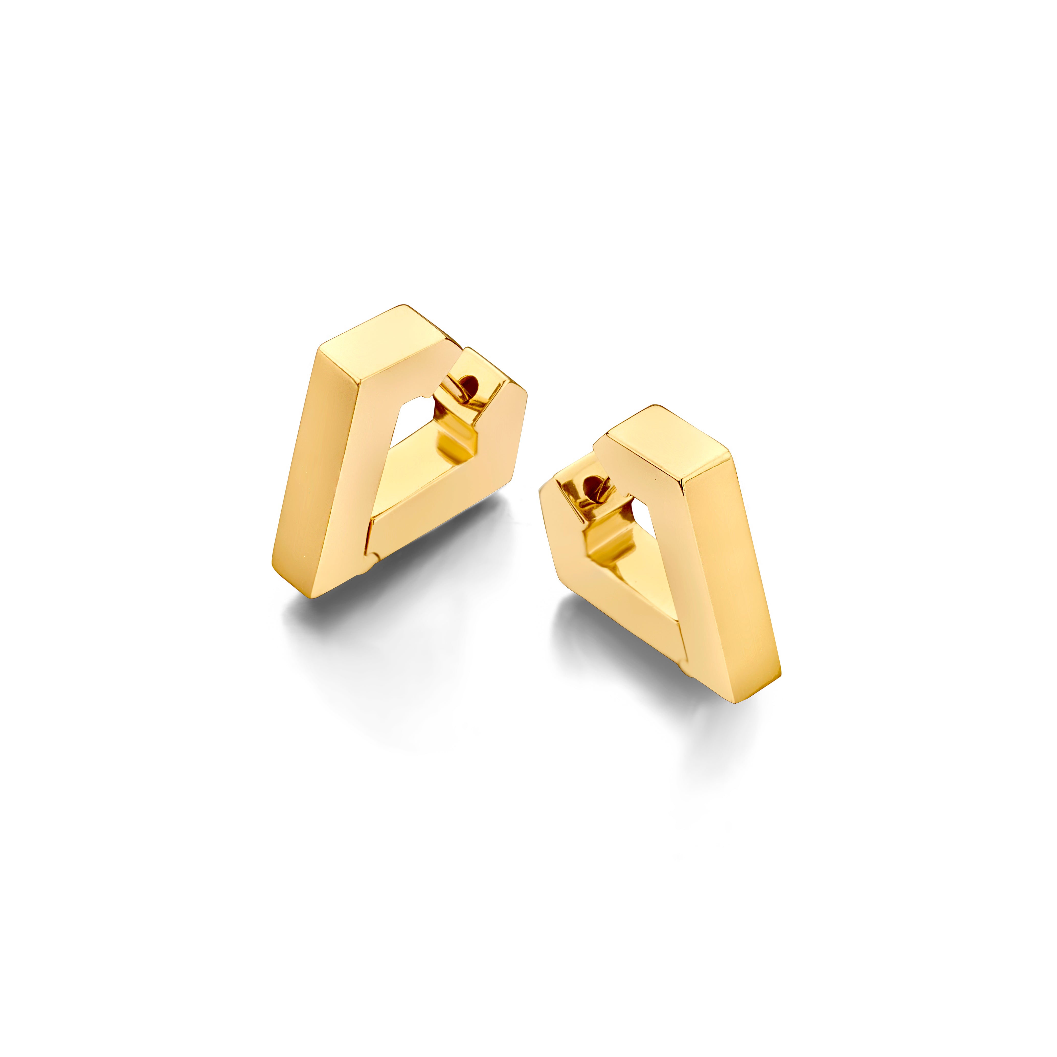 Brute Diamanti Earrings by  Dries Criel . 18K yellow gold