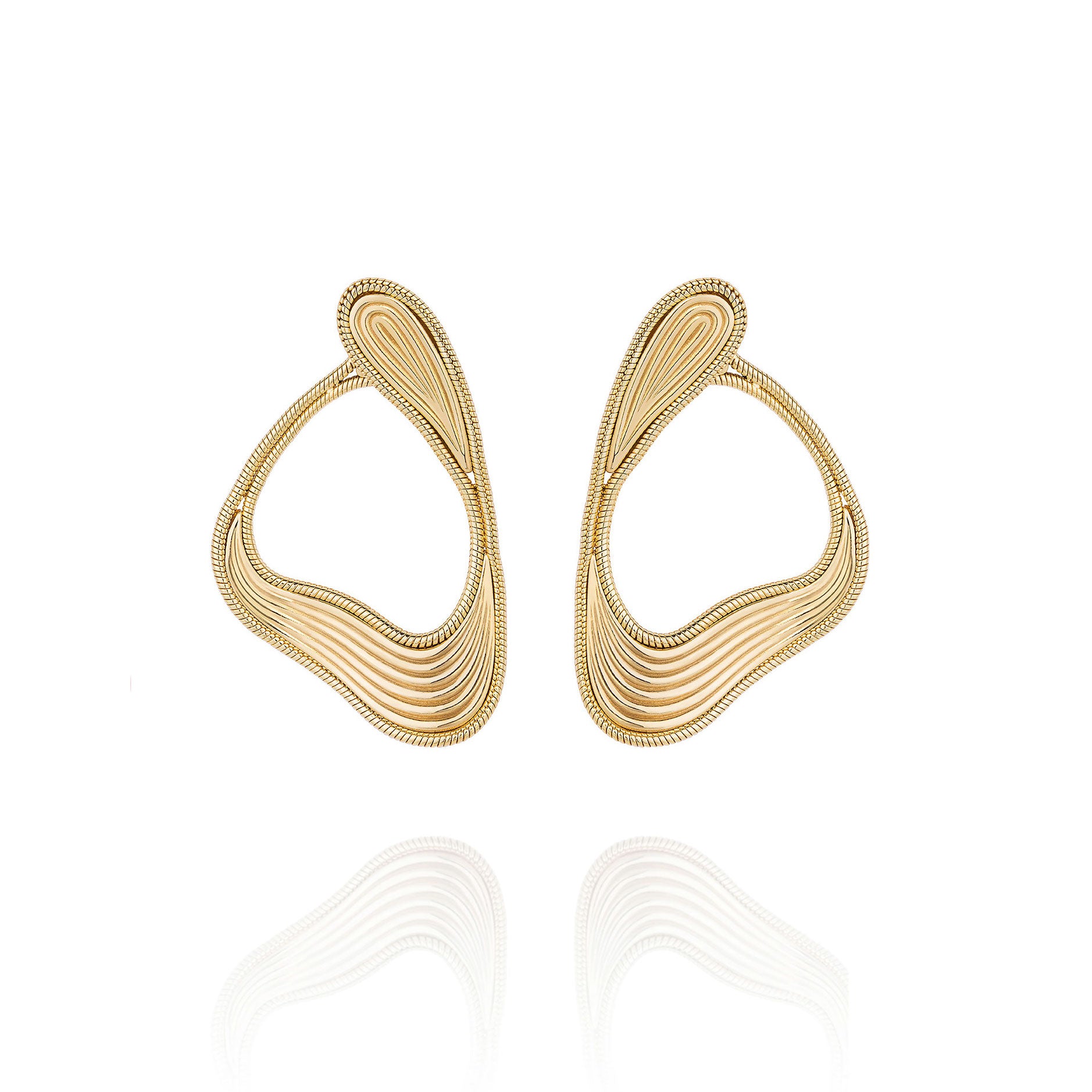 18k yellow gold Stream Lines Loop Earrings by Fernando Jorge tiny gods