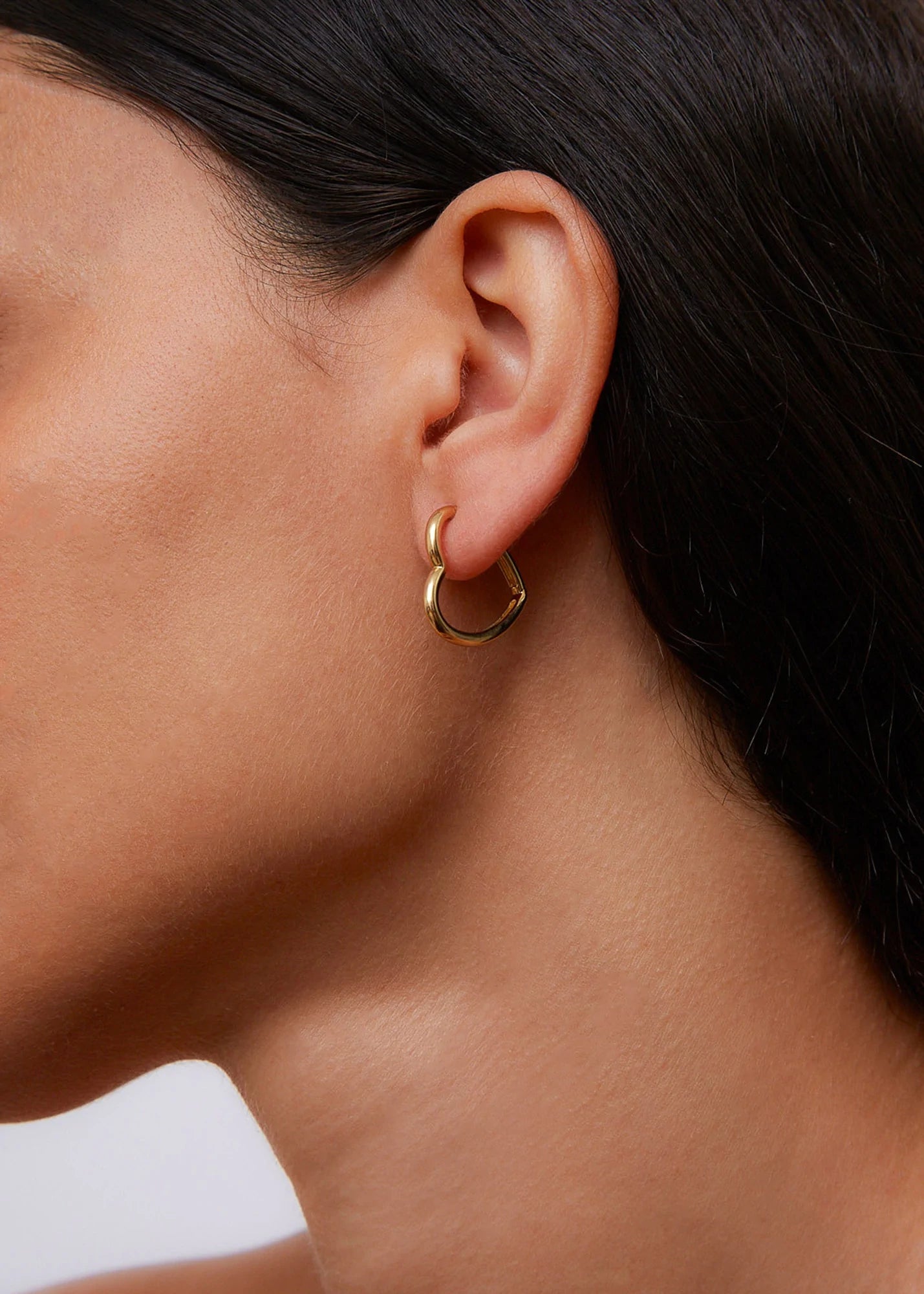 9k yellow gold polished coeur heart hoop earrings by Yvonne Leon Tiny Gods 