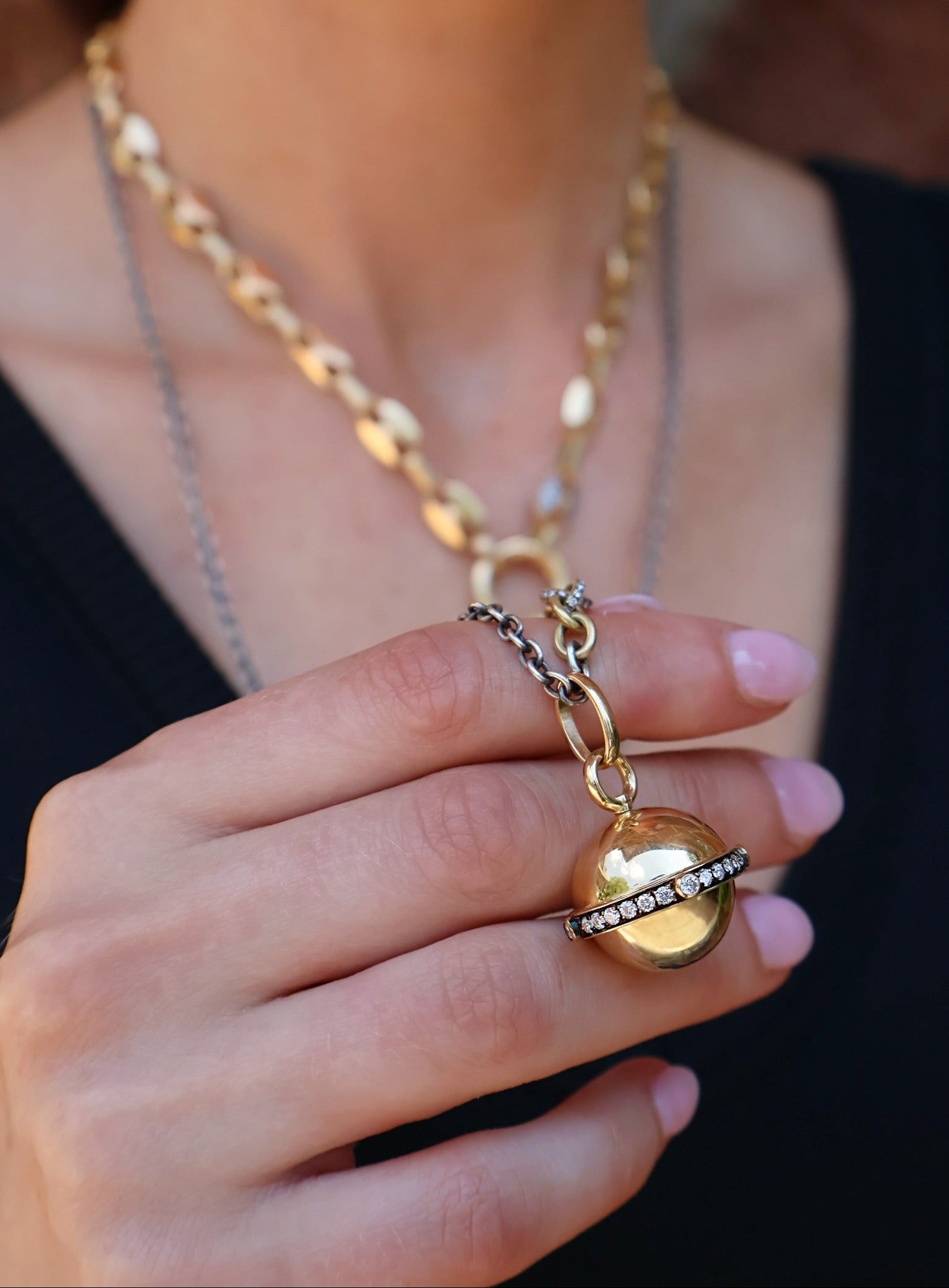 18k yellow gold que'heir que demain, love you more than yesterday, less than tomorrow, this french love token secret orb talisman has a hidden secret message by Circa 1700 Tiny Gods 