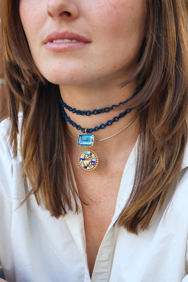 18k yellow gold turquoise and lapis lucky cat charm pendant by Boochier Tiny Gods