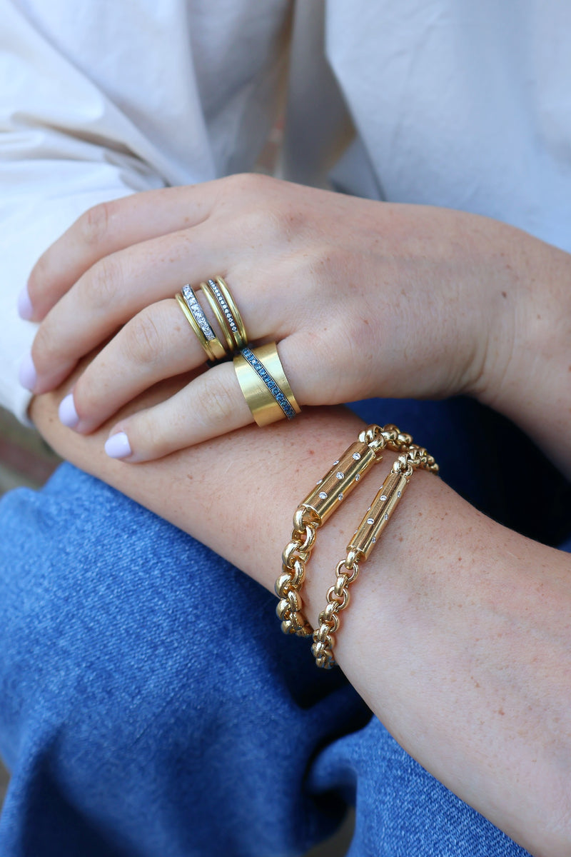 French Cut & Round Diamond Spiral Ring