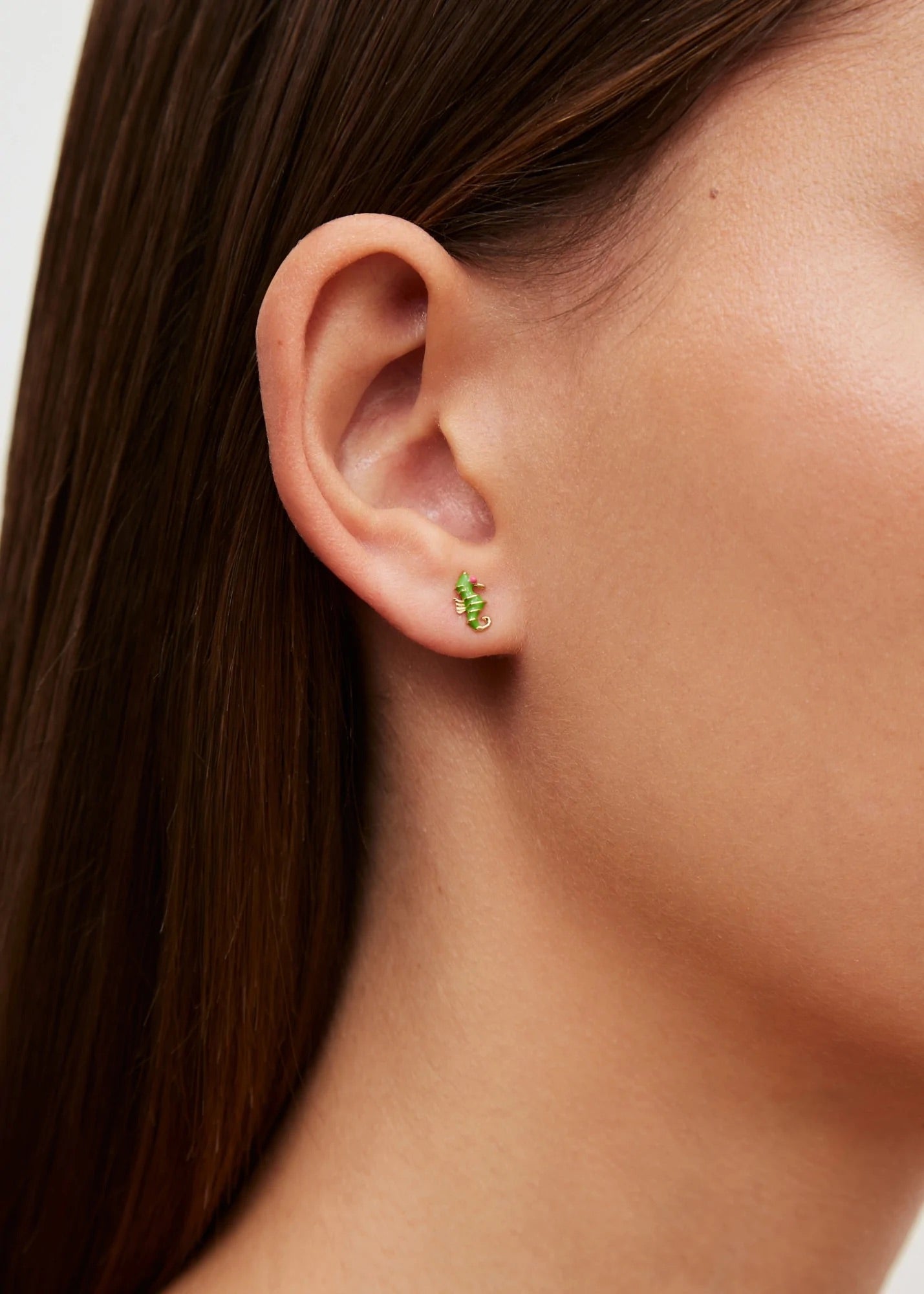 Single Mini Seahorse Earring yellow gold Yvonne Leon tiny gods 