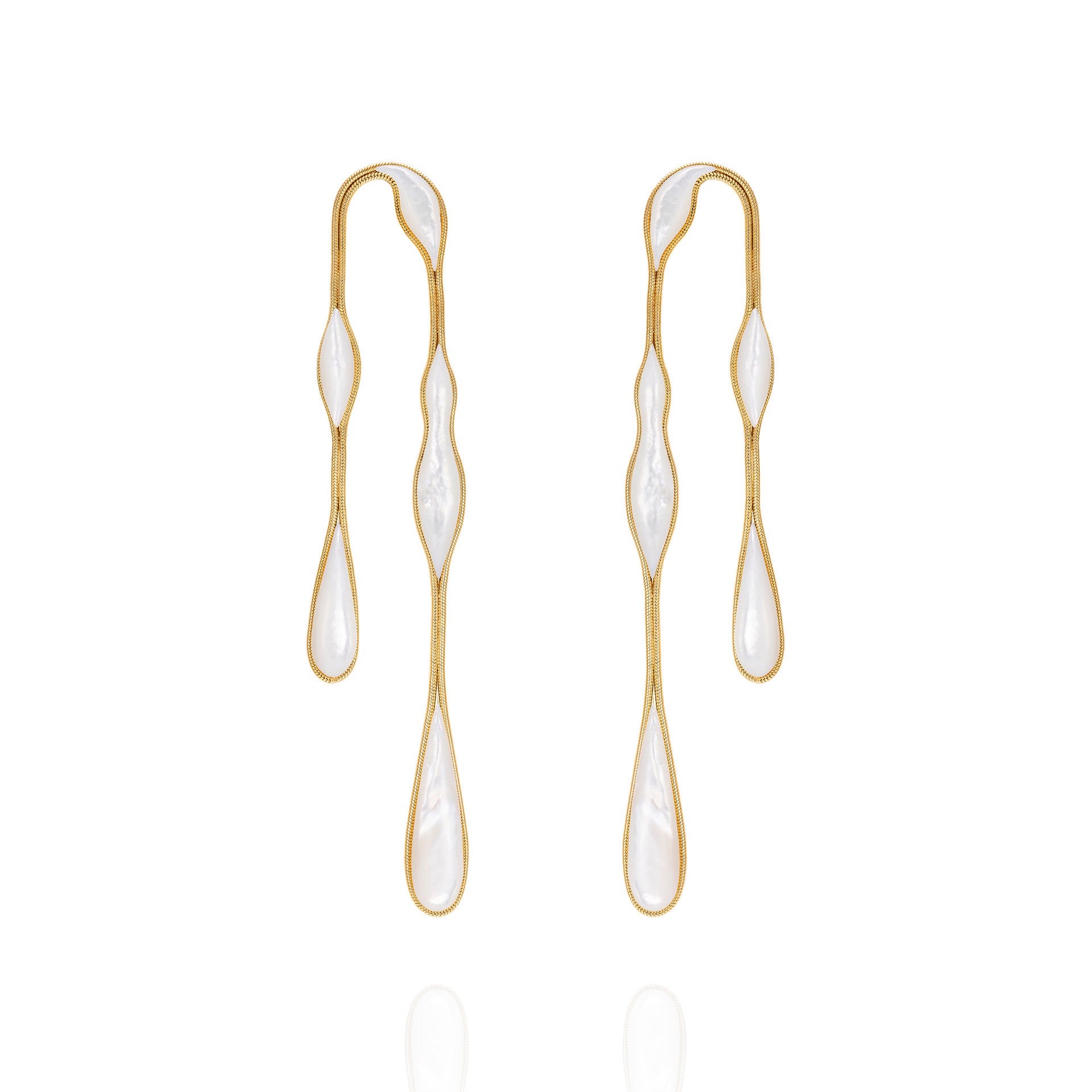 18k yellow gold fluid stone doubled earrings with mother of pearl by Fernando Jorge Tiny Gods