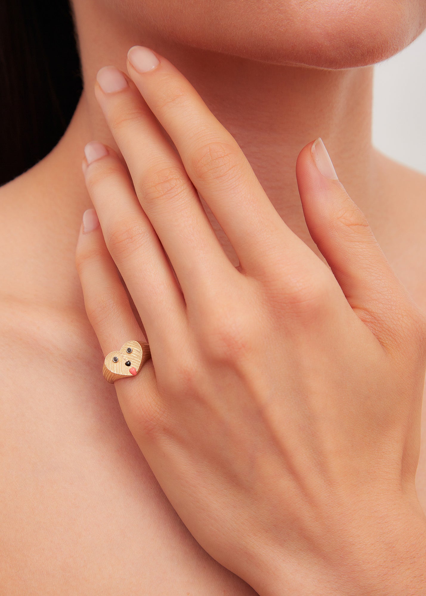 9k yellow gold black diamond toutou doggie heart ring by Yvonne Leon Tiny Gods 