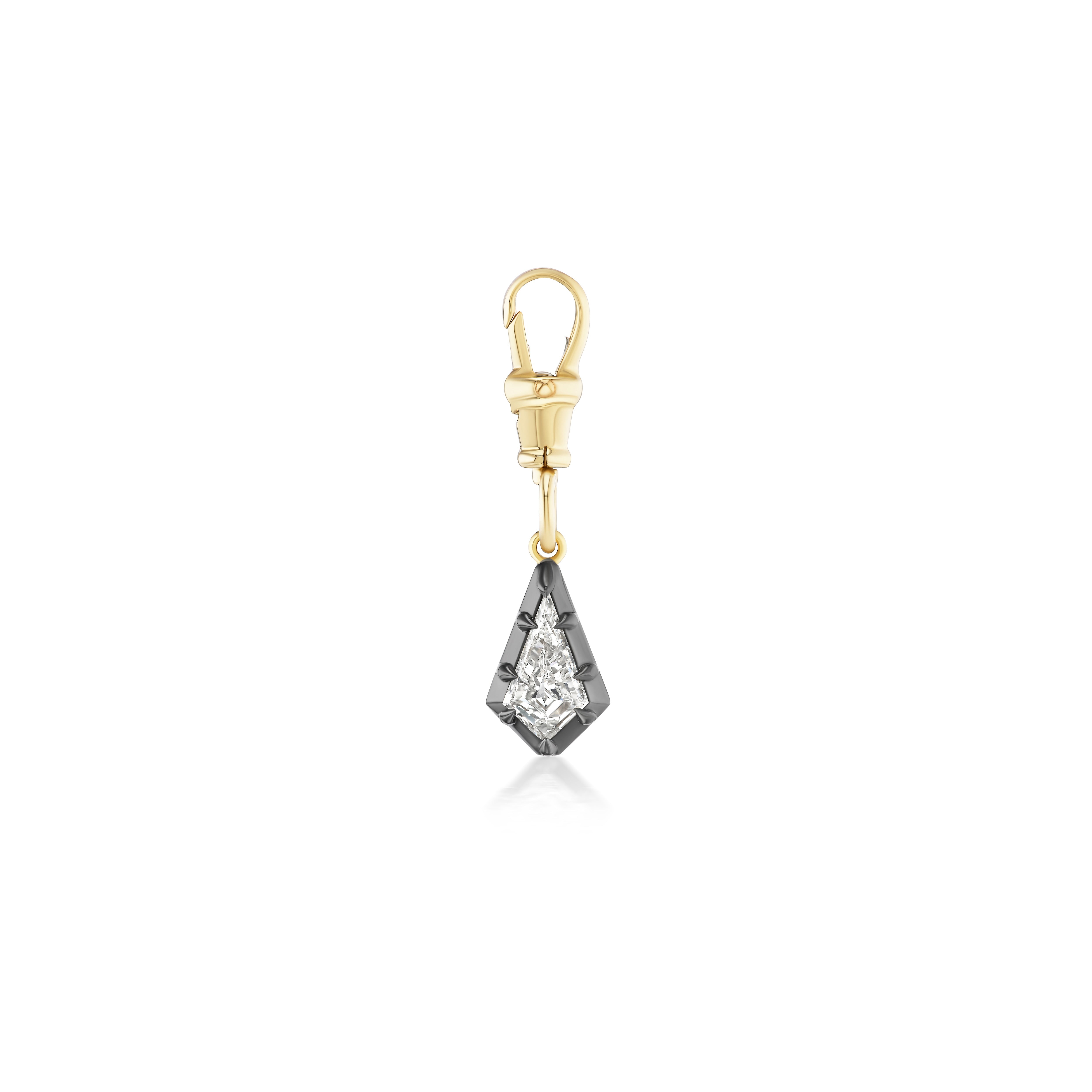18k yellow gold kite diamond black rhodium setting pendant Tiny Gods 