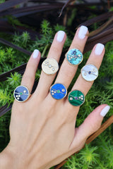 retrouvia-compass-ring-lapis-emerald-yello-gold-tiny-gods-model