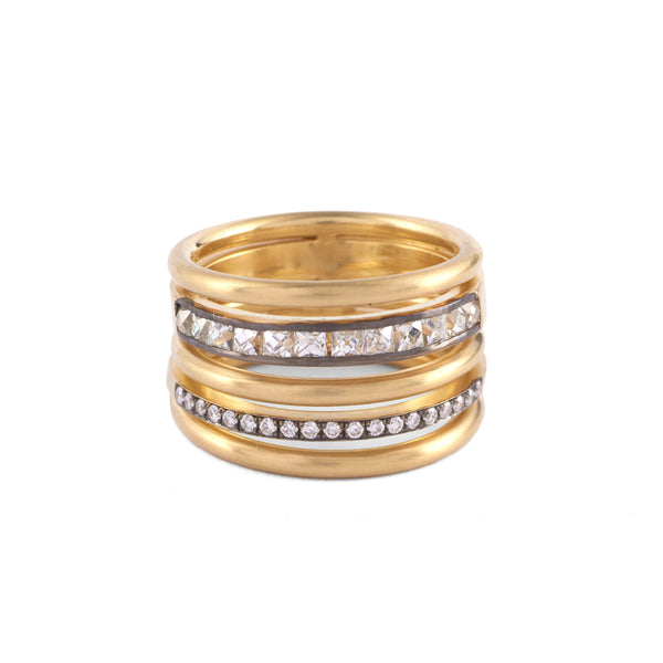 French cut & round diamond 18kt yellow gold spiral ring by Slyva & Cie Tiny Gods