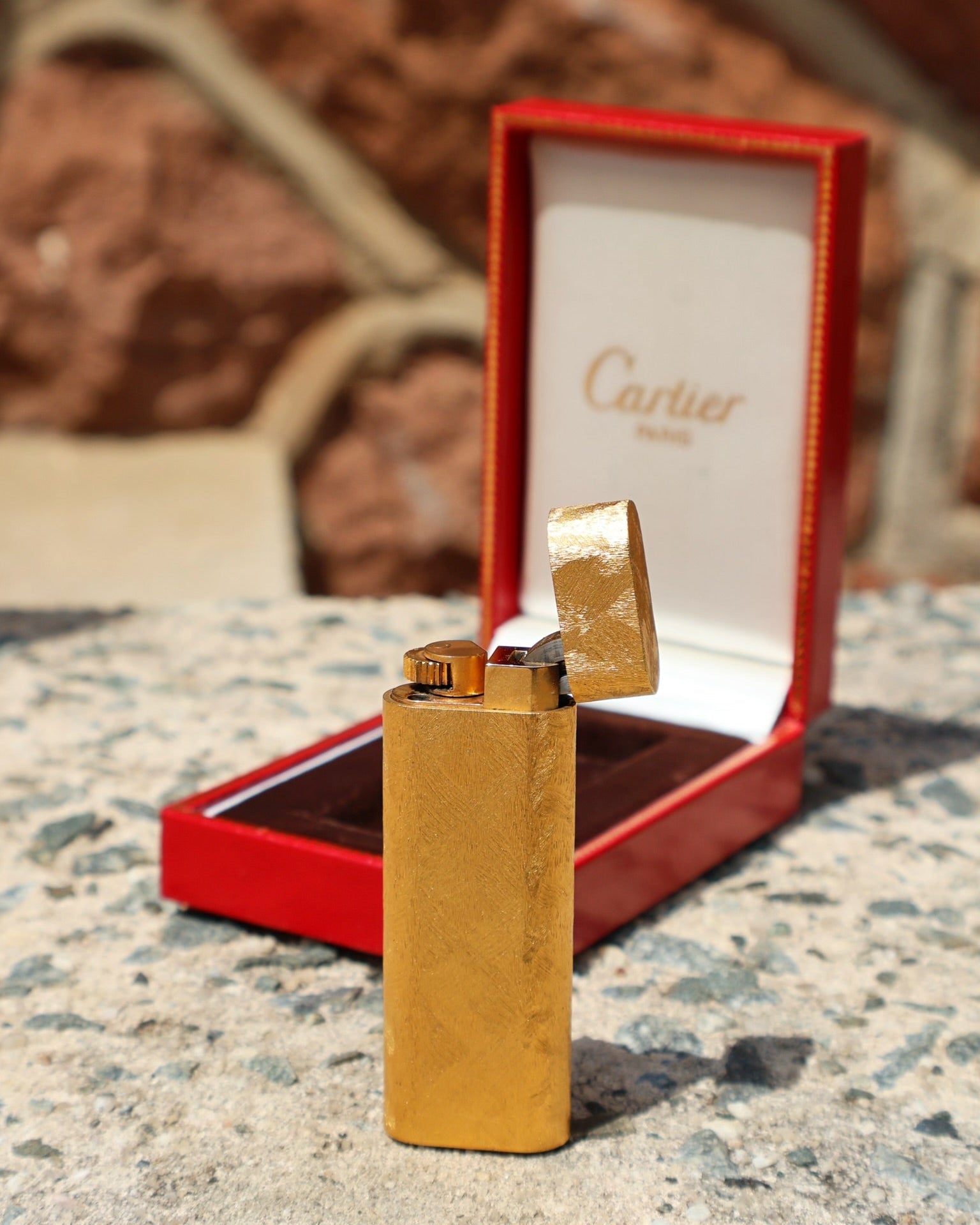 18k Yellow gold vintage lighter by Cartier and Tiny Gods