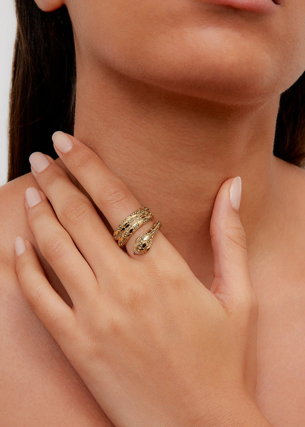 9k yellow gold double python snake ring by Yvonne Léon Tiny Gods