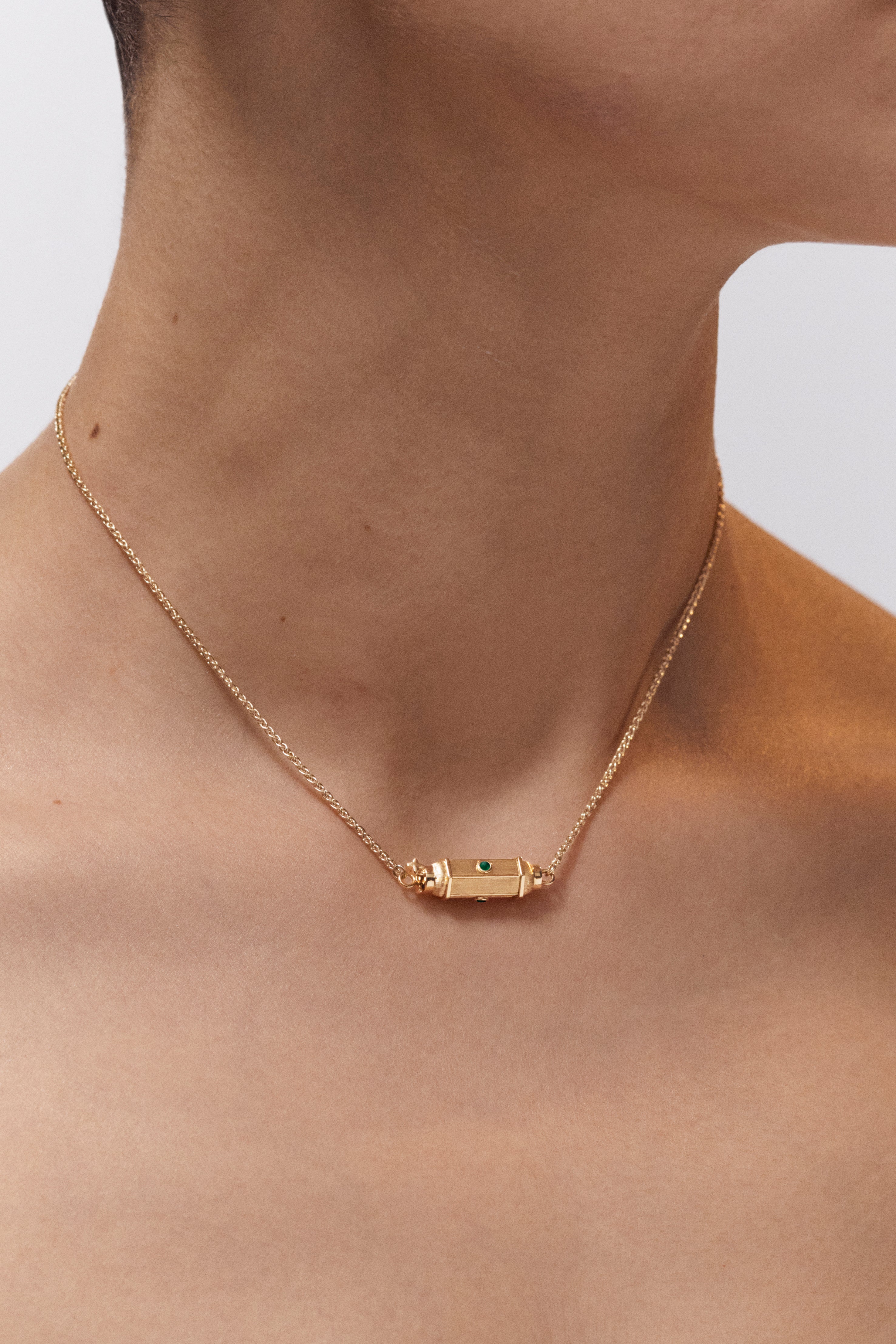 Micro Emerald Coco Necklace