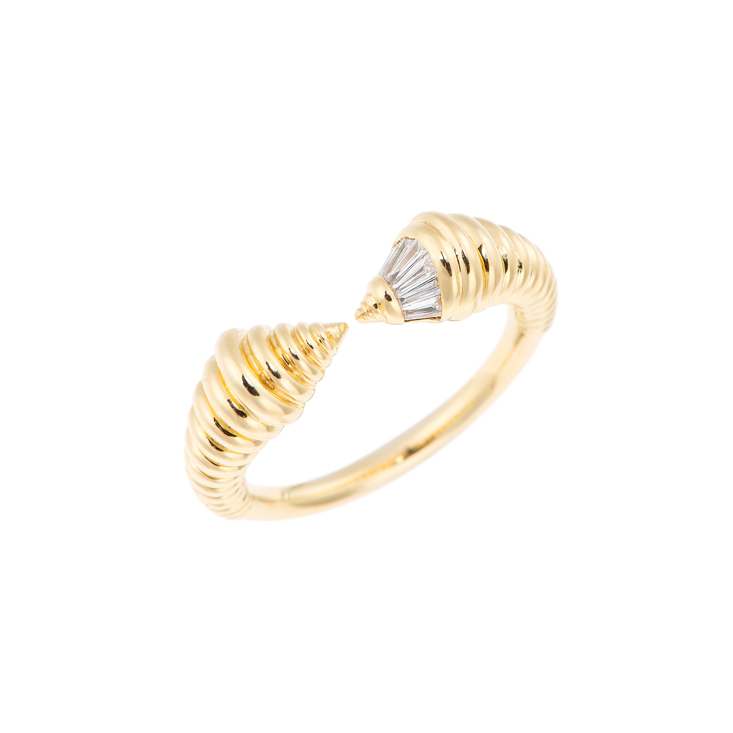 Small Spectrum Diamond Ring