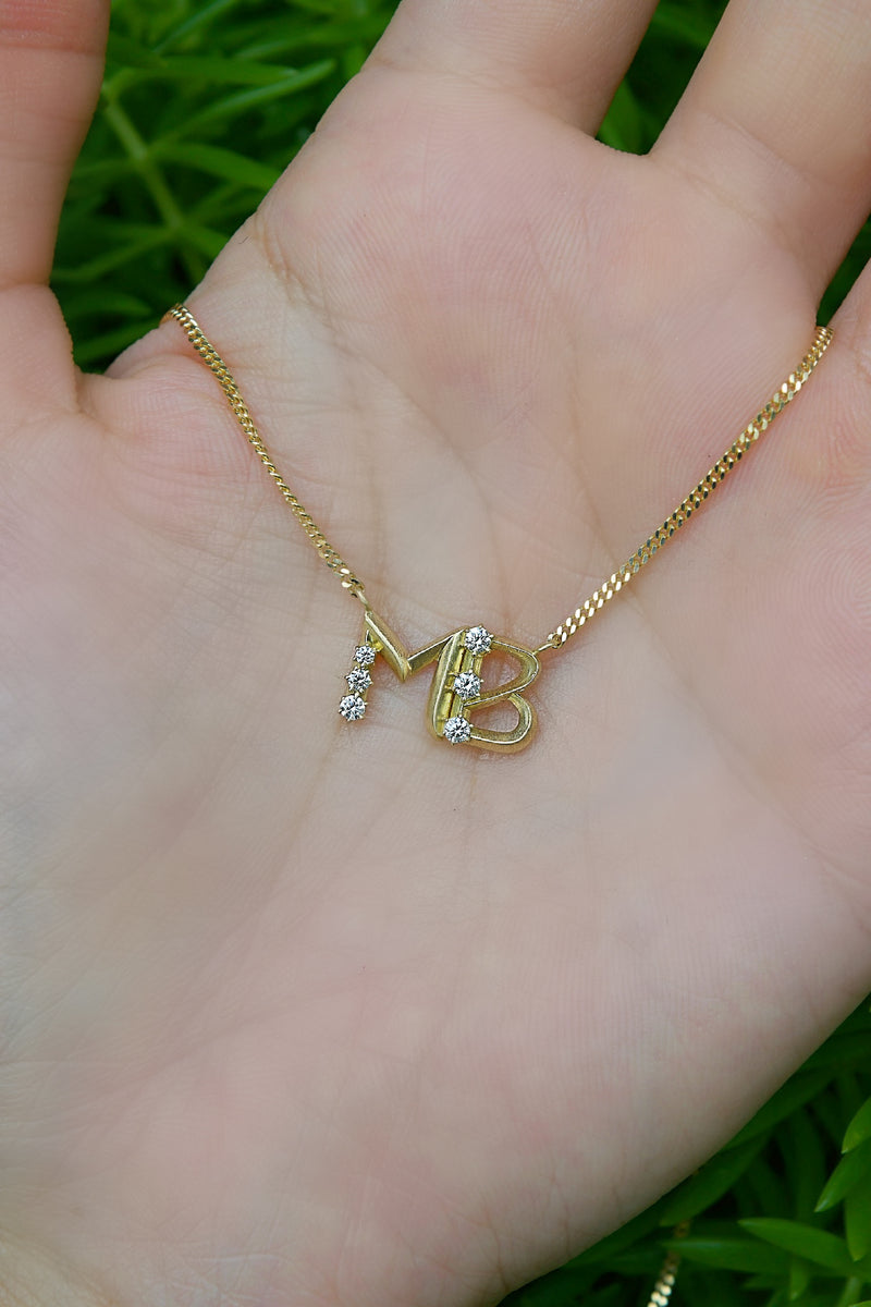 Jade Trau 18K yellow gold diamond Nameplate Necklace initial pendant
